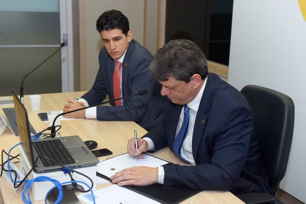 PUBLICIDADEVAGAS SETORES DO MERCADO REGIÕES DO BRASIL PARTICIPE DE NOSSOS GRUPOS PUBLICIDADEVAGAS SETORES DO MERCADO REGIÕES DO BRASIL PARTICIPE DE NOSSOS GRUPOS Ministério da Infraestrutura autoriza construção do porto da Petrocity no norte do Espírito Santo