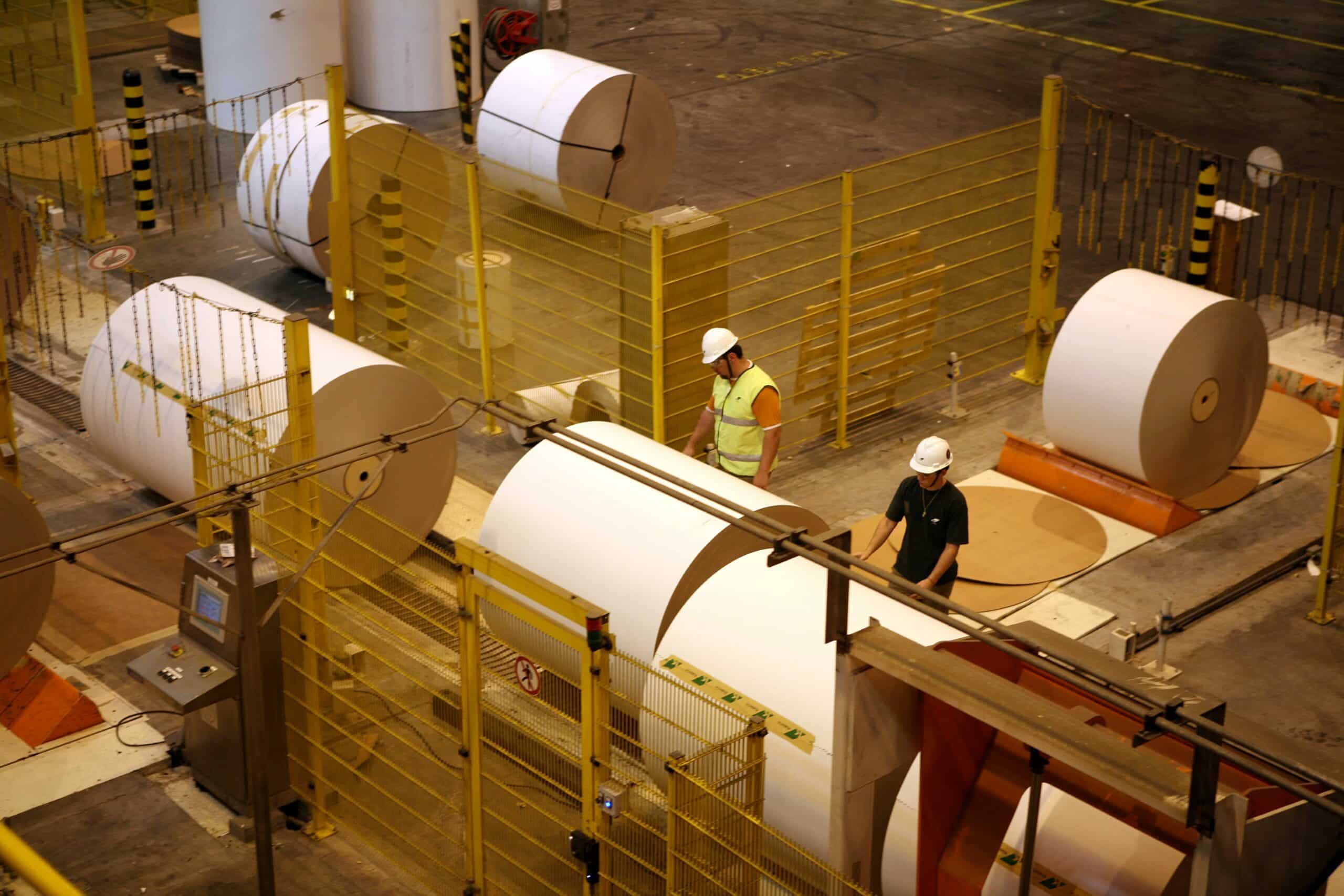 Engenheiros, operador de máquina, operador de motosserra, líder de produção e mais oportunidades de emprego são oferecidas pela Klabin