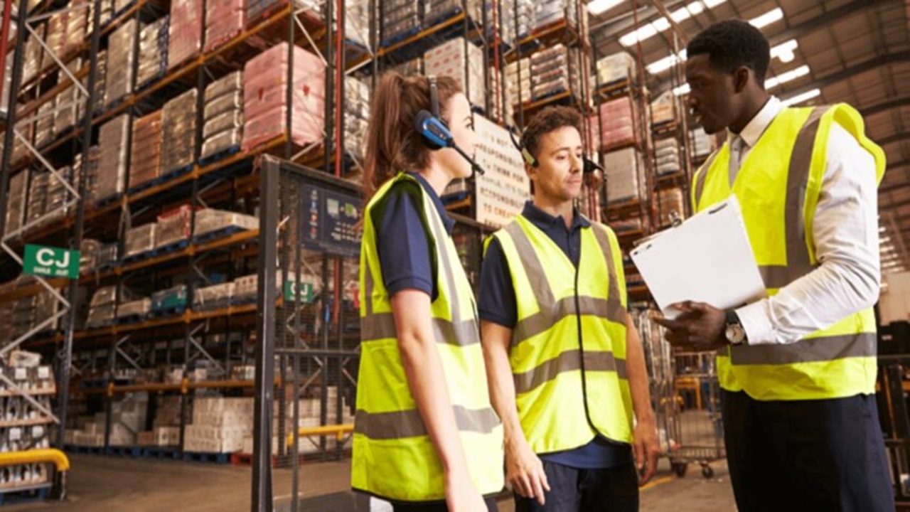 emprego - técnico - auxiliar de produção - operador - são paulo - jundiaí - sem experiência - ensino fundamental