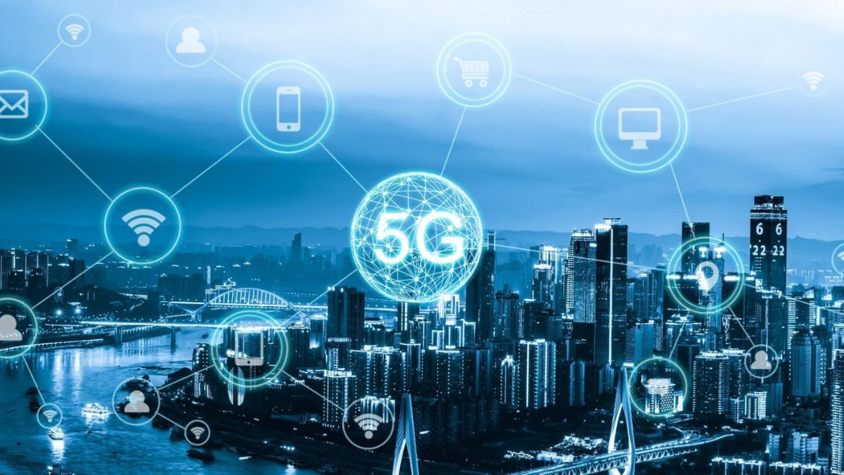 curitiba cidades inteligentes luminária 5G tecnologia internet wi-fi