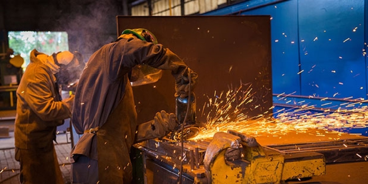 Emprego, Rio de Janeiro, Minas Gerais