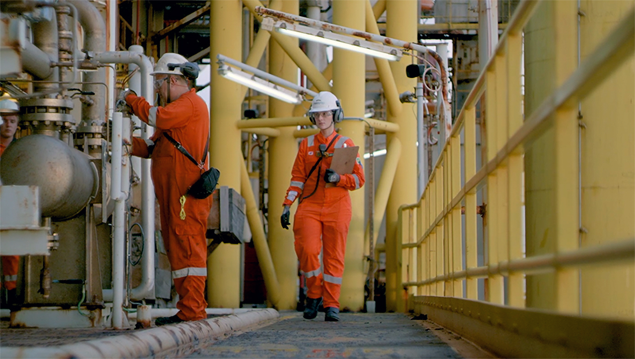 Trainee Offshore e Onshore PRIO - Empresa abre vagas para programa Jovens Engenheiros com intuito de formar profissionais no setor de Óleo e Gás