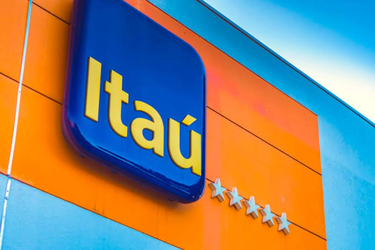 Banco Itaú abre mais de 200 vagas home office em áreas como Tecnologia da Informação, Finanças, Atendimento ao Cliente e muito mais 