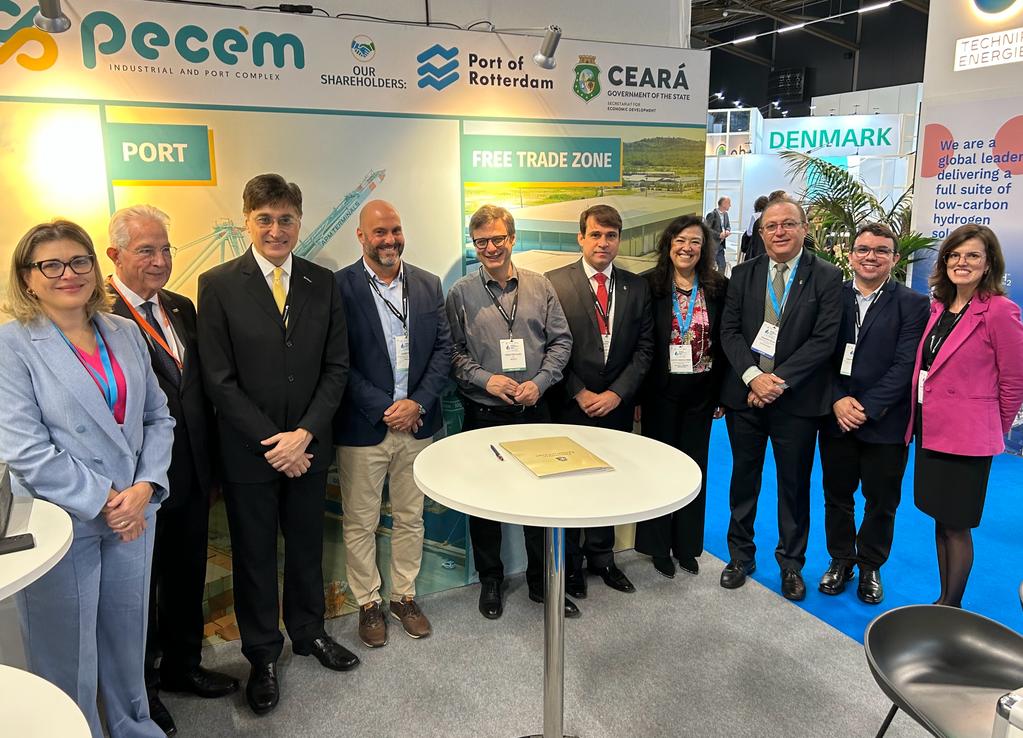 solenidade de assinatura do memorando de entendimento do hidrogênio verde no ceará