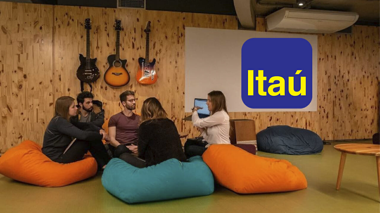 Banco Itaú abre vagas de trainee com salário de R$ 8.500 e vagas sem a necessidade de fluência em inglês