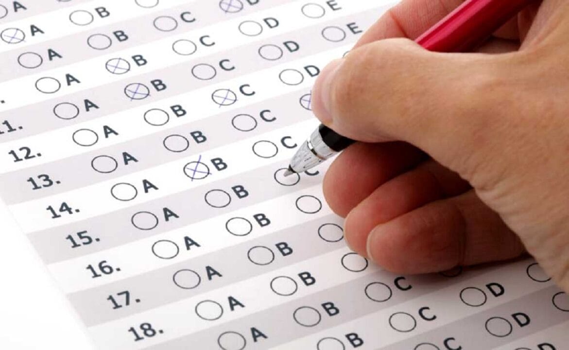 Prefeitura abre 146 oportunidades com salários de R$ 11 mil para níveis de escolaridade, desde fundamental até superior