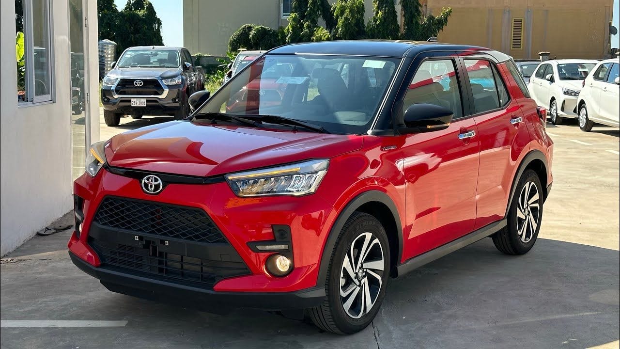 Quando vai chegar ao Brasil o novo Toyota Raize? Modelo SUV faz sucesso na América Latina por 89 mil reais