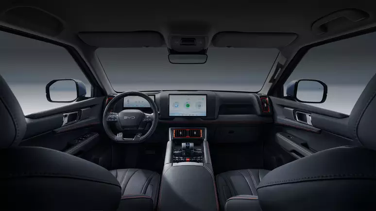 Nova picape média chega ao mercado brasileiro com dois motores elétricos e promete liderar o mercado, superando até mesmo a Hiliux