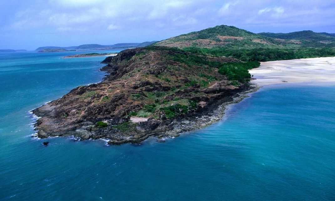No fim das contas, a Austrália está viajando lentamente para o norte, e embora essa colisão ainda demore milhões de anos para acontecer, os efeitos já podem ser sentidos. Desde mudanças no GPS até impactos no clima e na fauna, essa movimentação não passa despercebida.


