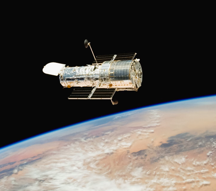 O poderoso laser desenvolvido pela China pode identificar detalhes em satélites na órbita baixa da Terra, chegando a "ler" números de série a mais de 100 km de distância. Essa tecnologia revoluciona a vigilância espacial, oferecendo um nível de precisão nunca visto antes.