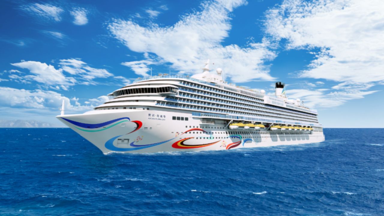 China lança novo navio de cruzeiro com foco em sustentabilidade e turismo regional
