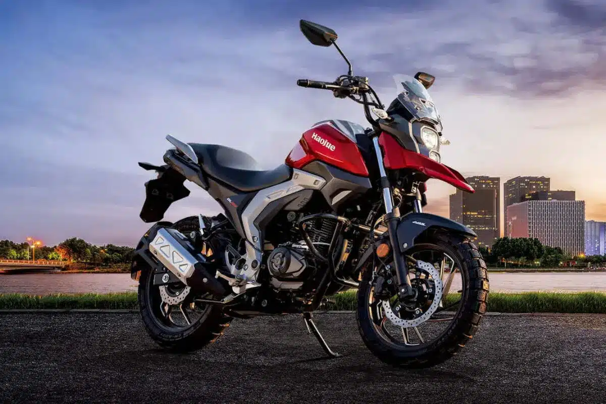 Haojue DL 160: nova crossover 160cc com ABS e autonomia de 650 km chega ao Brasil para competir com Bros e Crosser