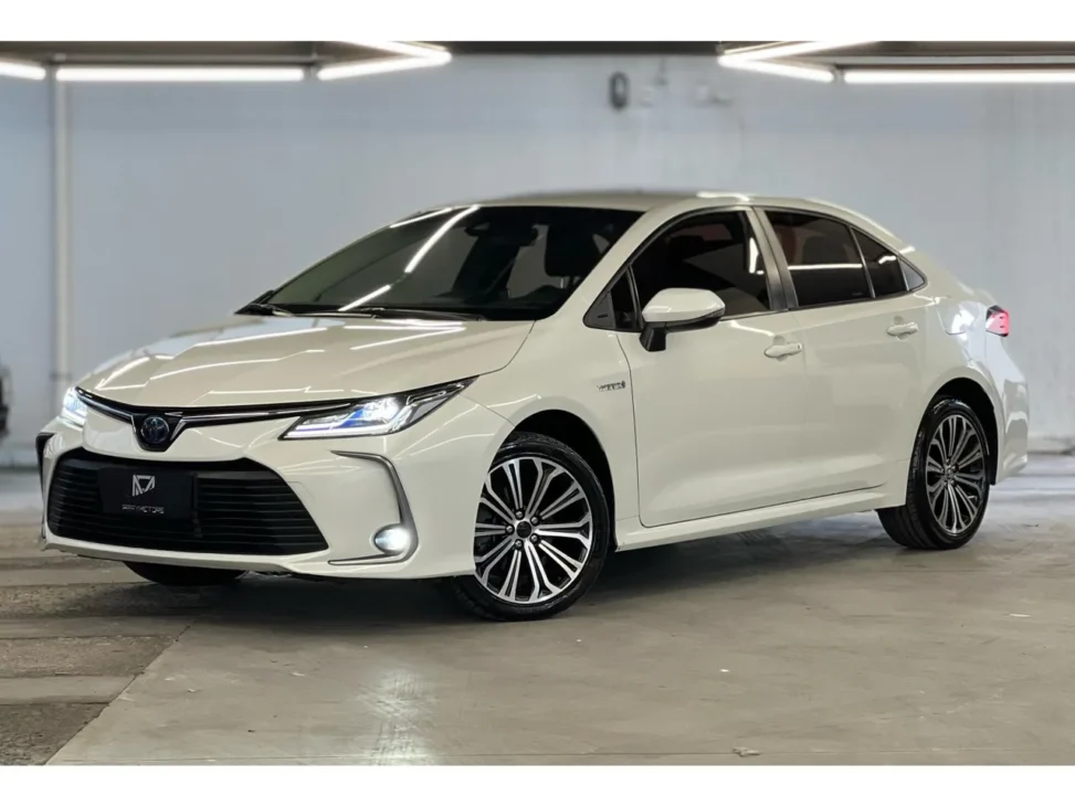 Toyota Corolla Altis Hybrid 2020