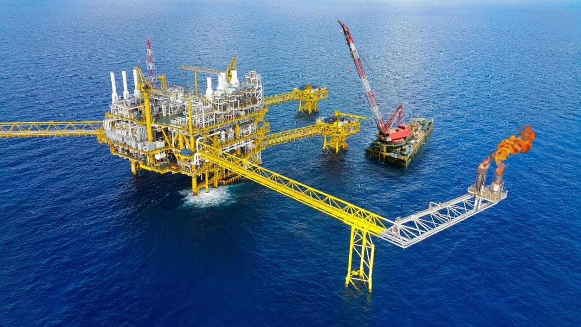 O Espírito Santo vai receber R$ 44,2 bilhões em investimentos em petróleo e gás, impulsionando produção, empregos e desenvolvimento econômico até 2030.