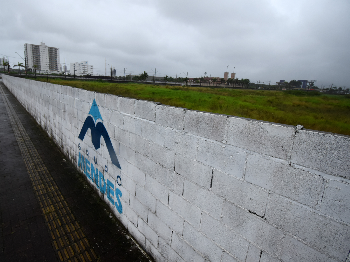 Com o início das obras em 2025 e a inauguração prevista para 2027, o novo VillaMar Shopping surge como uma nova era para a cidade Praia Grande, prometendo gerar milhares de empregos e movimentar a economia local.