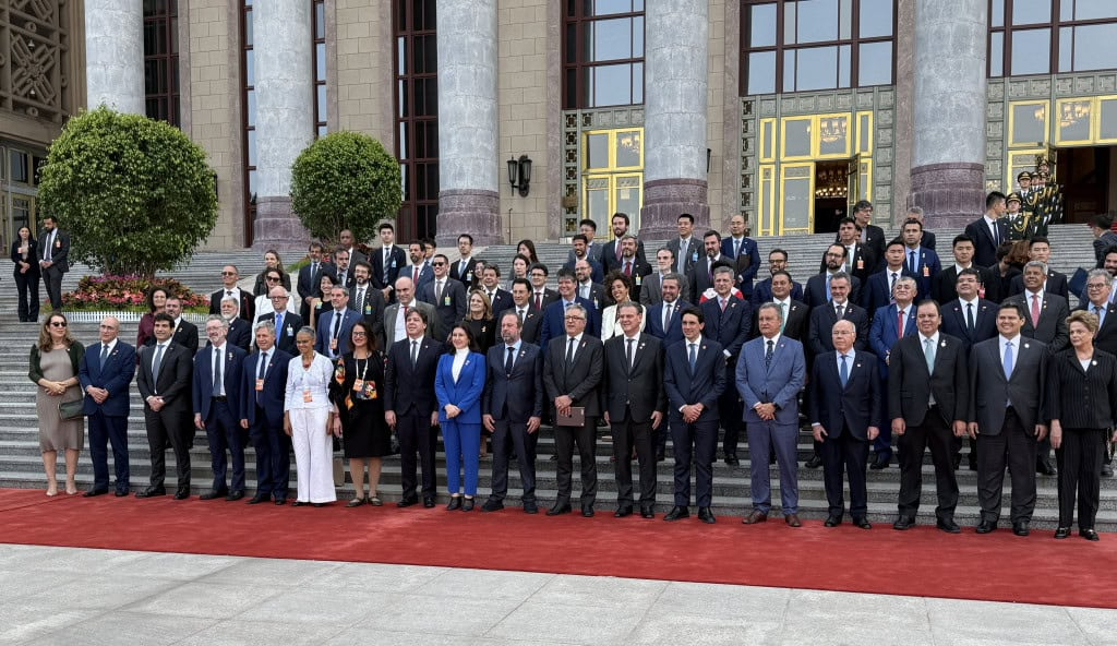 Comitiva brasileira na China (Imagem: Ministério do Planejamento e Orçamento/Reprodução)