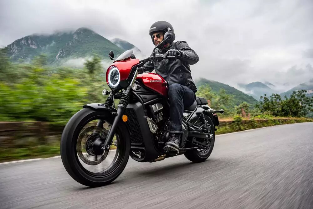 A Moto Morini chega ao Brasil com novos modelos e produção nacional, prometendo agitar o mercado de motocicletas com estilo e performance.