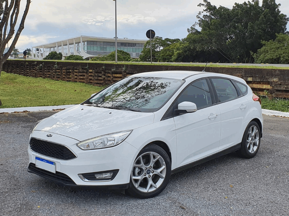 10 carros brasileiros com problemas crônicos que quase ninguém sabe resolver