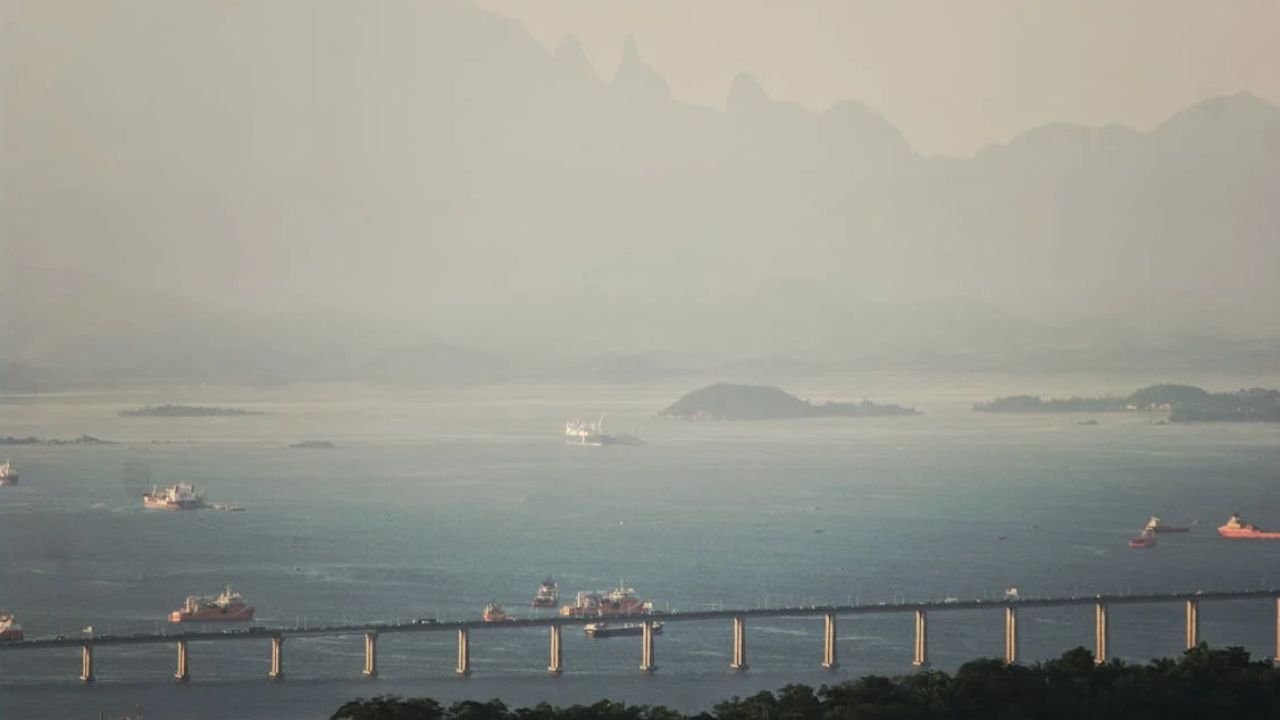 A construção da Rio-Niterói e os segredos do gigante de concreto