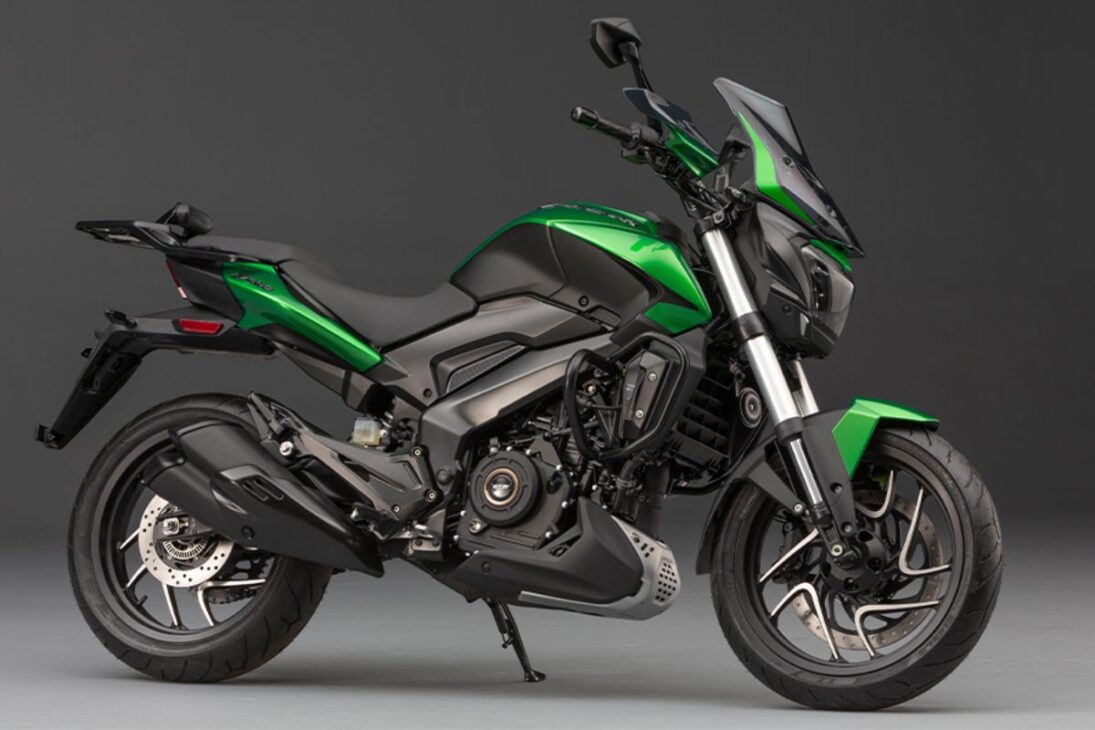 A moto indiana que desafiou as japonesas: a história da Bajaj Dominar 400 no Brasil