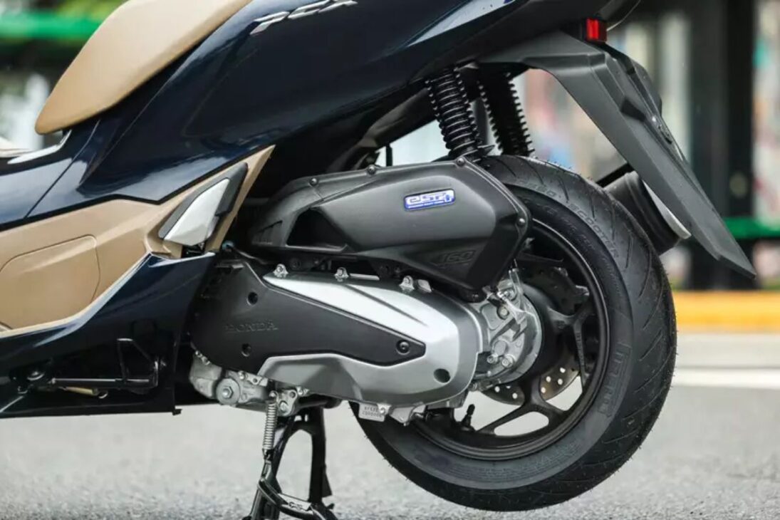 A nova scooter da Honda, a líder absoluta com motor de 16 cv e chave presencial, que continua sendo a mais vendida do Brasil em 2025