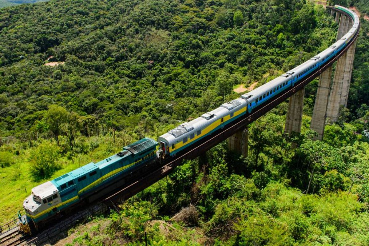 A Outra Grande Viagem de Trem no Brasil: 16 Horas na Estrada de Ferro Carajás
