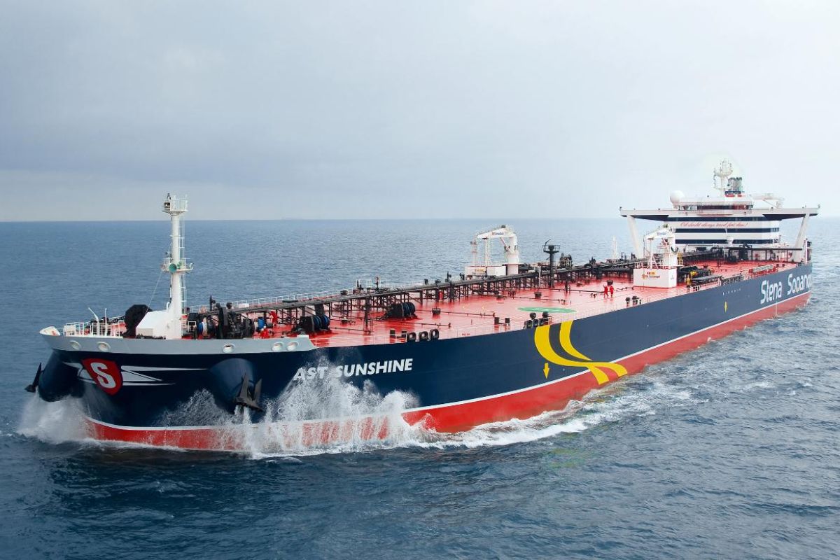 A rodovia flutuante do pré-sal: Os navios aliviadores que sustentam a economia do Brasil