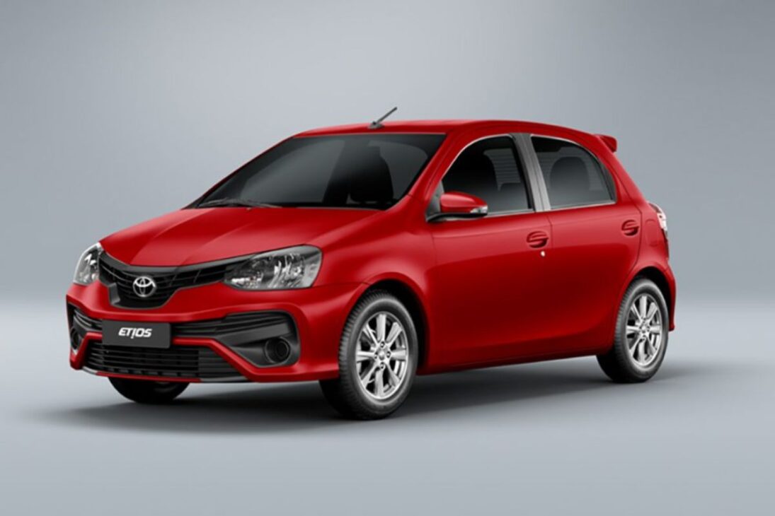 Este hatch japonês de 2019 custa R$ 52 mil, tem um dos menores custos de manutenção do Brasil e não visita a oficina