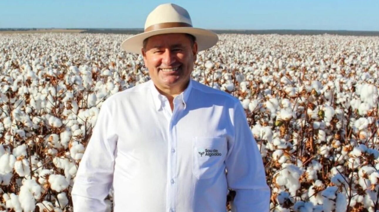 A história de Júlio Busato, que revolucionou o agro baiano com inovação, tecnologia e impacto social, tornando-se referência no cultivo de algodão e grãos. (Imagem: Divulgação - ABAPA)