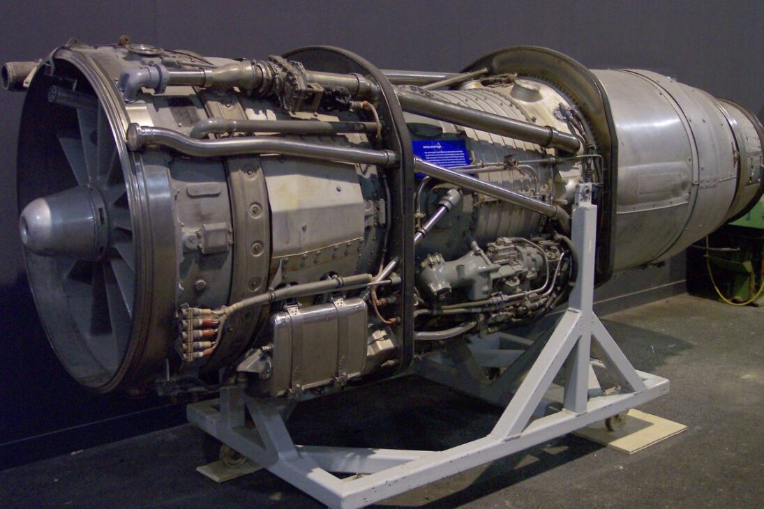 O motor do Concorde, que usava pós-queimadores para injetar combustível diretamente no escape e gerar o empuxo para ultrapassar a barreira do som