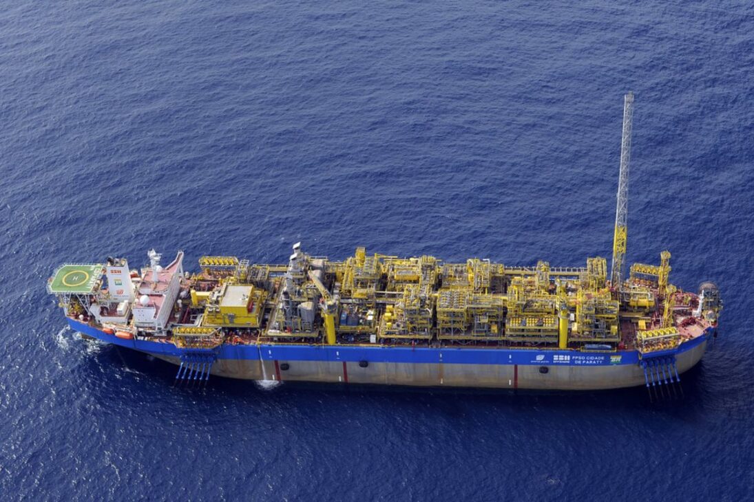 Os 8 bilhões de barris de petróleo do Campo de Tupi a 7 km de profundidade que exigiu uma nova tecnologia da Petrobras e colocou o Brasil entre as maiores potências de petróleo do mundo