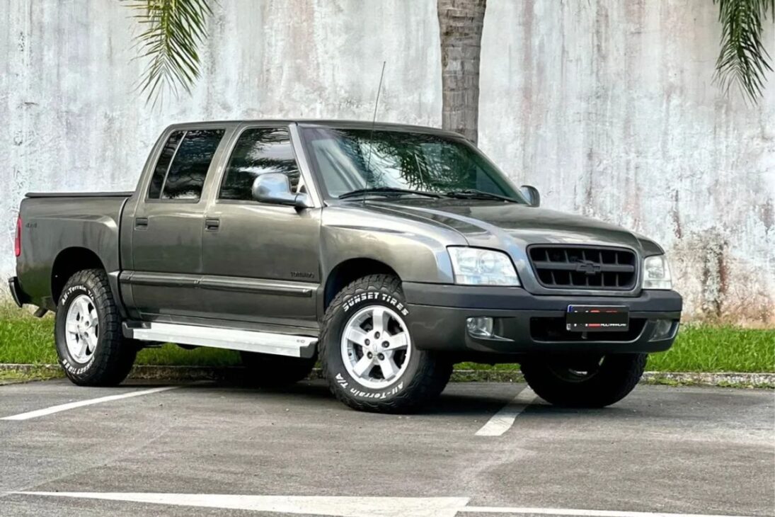 5 caminhonetes baratas que não pagam mais IPVA em 2025