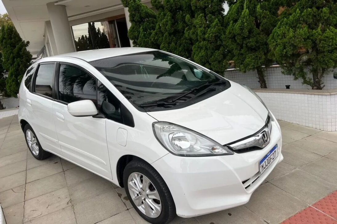 6 carros usados para quem quer gastar até 50 mil reais e com boa durabilidade