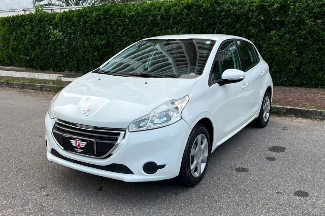 Ex-top de linha por preço de popular: 5 carros até 40 mil reais que ainda impressionam