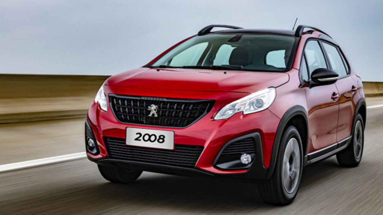 Carros automáticos até 50 mil: Peugeot 2008 - Com visual moderno e bom pacote de equipamentos, o Peugeot 2008 automático oferece estilo e praticidade por um preço acessível. (Imagem: divulgação)