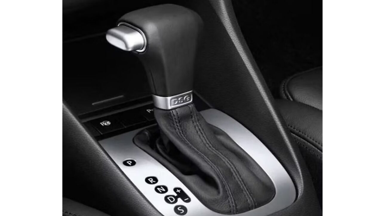 Câmbio DSG de 7 marchas apresenta falhas graves em Golf, Audi A3 e Audi A1 usados. Conserto pode passar de R$ 30 mil. 