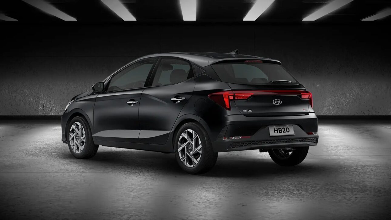 Hyundai HB20 Comfort aparece entre os 3 melhores carros para comprar com desconto do IPI no Brasil. (Imagem: divulgação)