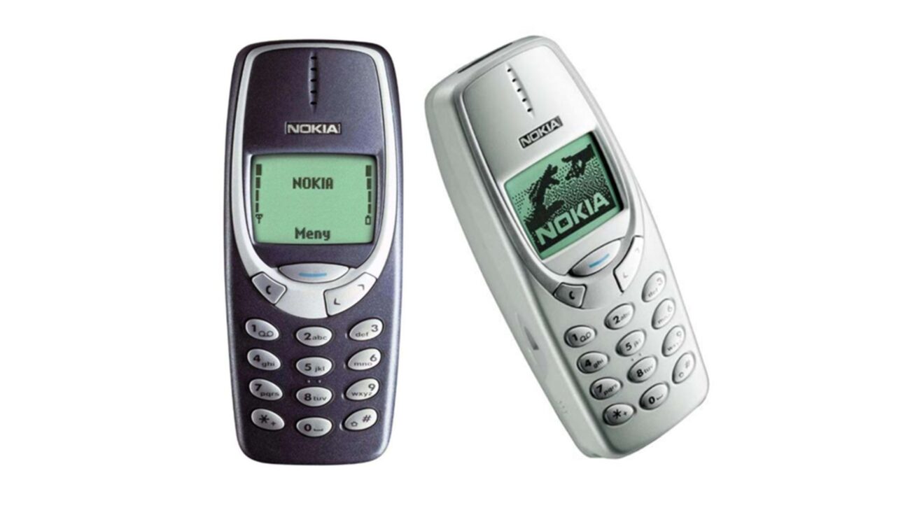 O Nokia tijolão completa 25 anos e relembra sua resistência, bateria duradoura e o famoso jogo da cobrinha que marcou gerações.