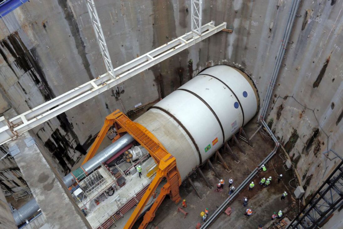 O maior tatuzão do Brasil tem 10,61 metros de diâmetro, pesa 2 mil toneladas, escava o subsolo de São Paulo para a Linha 6-Laranja