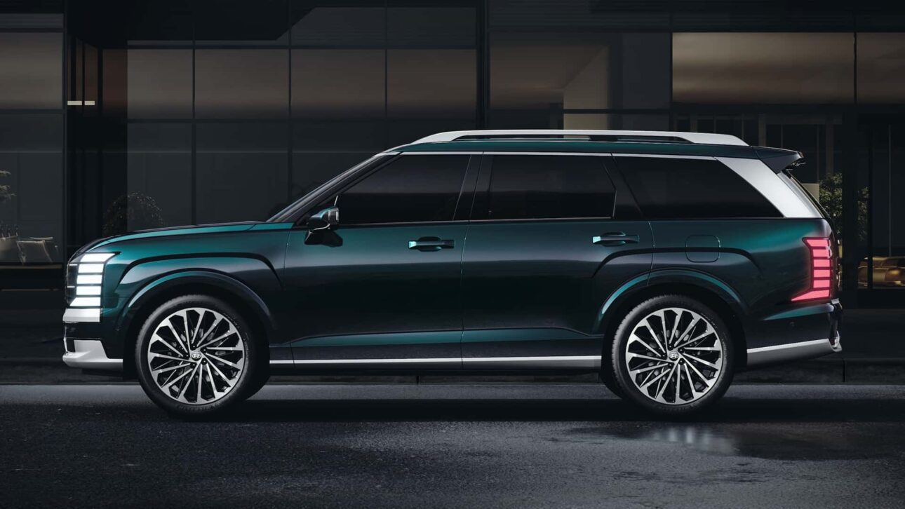 Hyundai Palisade híbrido chega em 2026 com motor V6 de 329 cv, tração AWD e estilo off-road para disputar espaço com o Toyota Highlander entre os SUVs grandes