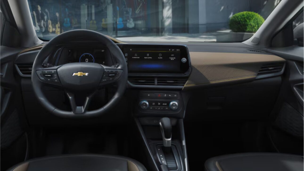 Descubra os principais destaques do Chevrolet Tracker 2026, seus avanços em tecnologia, desempenho, segurança e custo-benefício no Brasil.