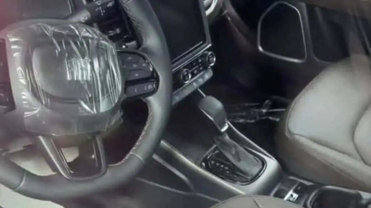 Nova Fiat Toro 2026 muda de nome para TD450, traz motor 2.2 turbodiesel, visual inspirado no Grande Panda e freio eletrônico. (Imagem: Instagram @placaverde)