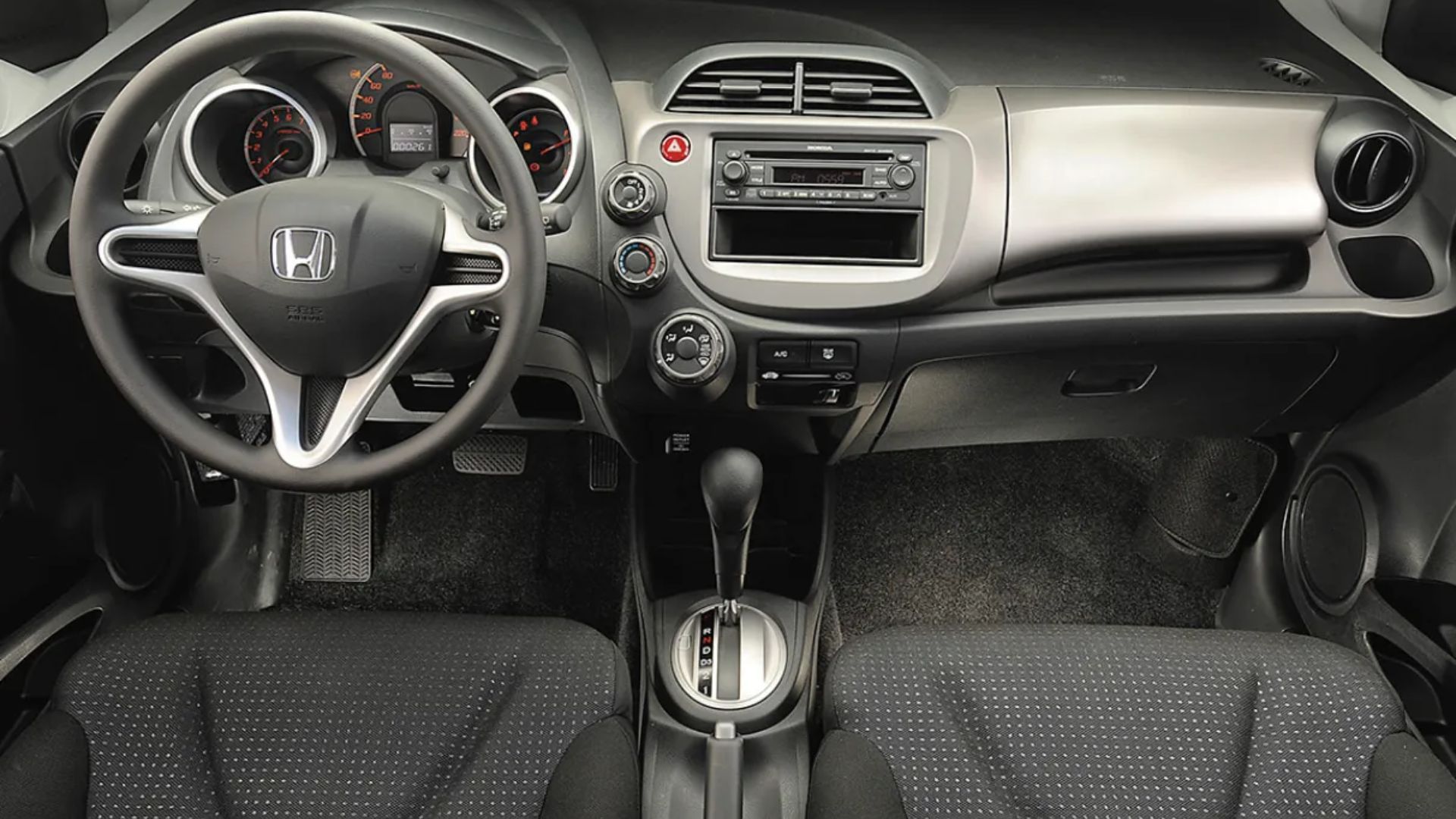 Confira os carros usados mais confiáveis até R$ 35 mil segundo a Tabela Fipe 2025, com consumo, desempenho e manutenção simples.