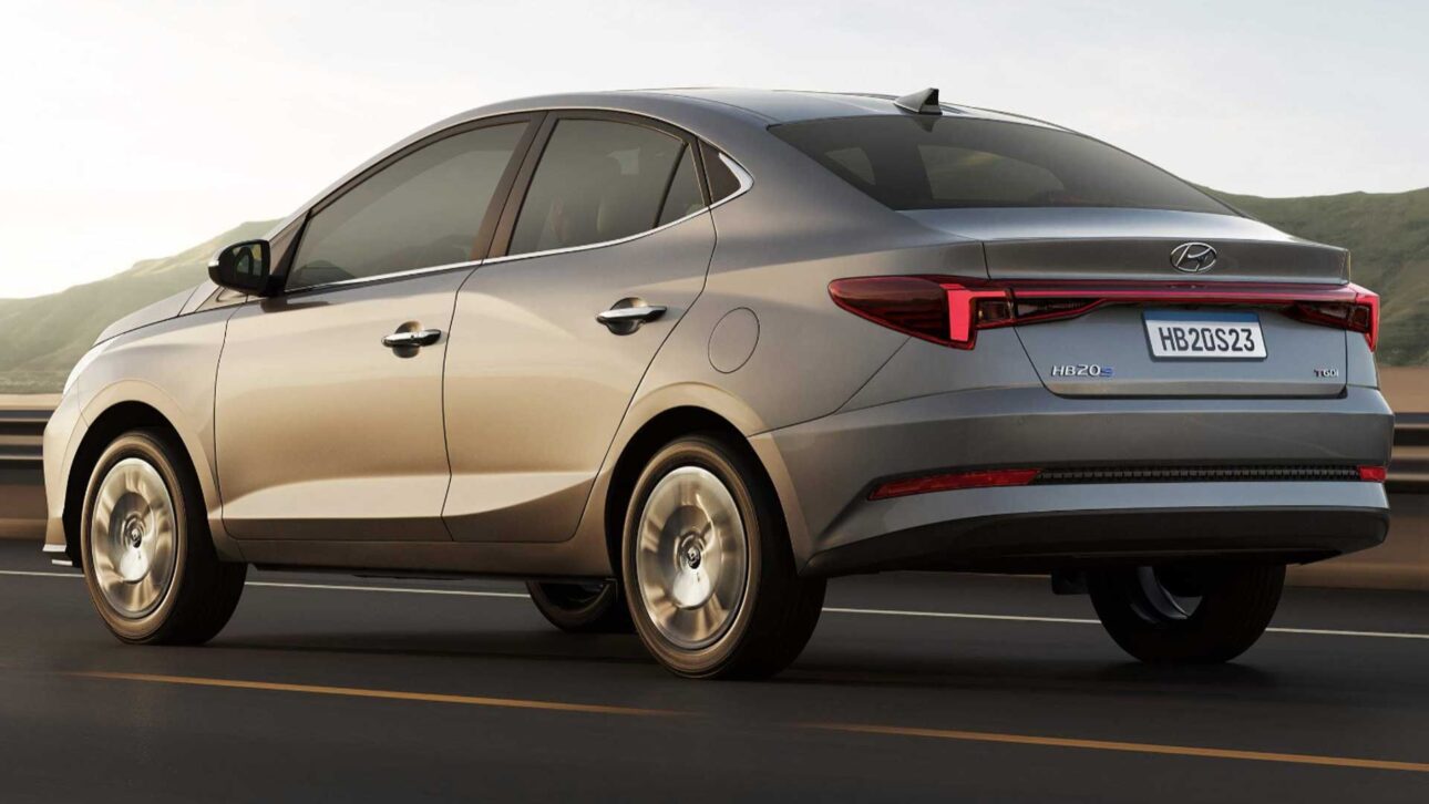 Hyundai HB20 e HB20S ficam até R$ 12 mil mais baratos com IPI zero, trazem 6 airbags, Bluelink e garantia de 5 anos sem limite.