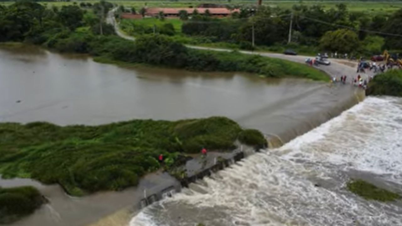 O segredo das 'estradas submersas' do Ceará não é a maré