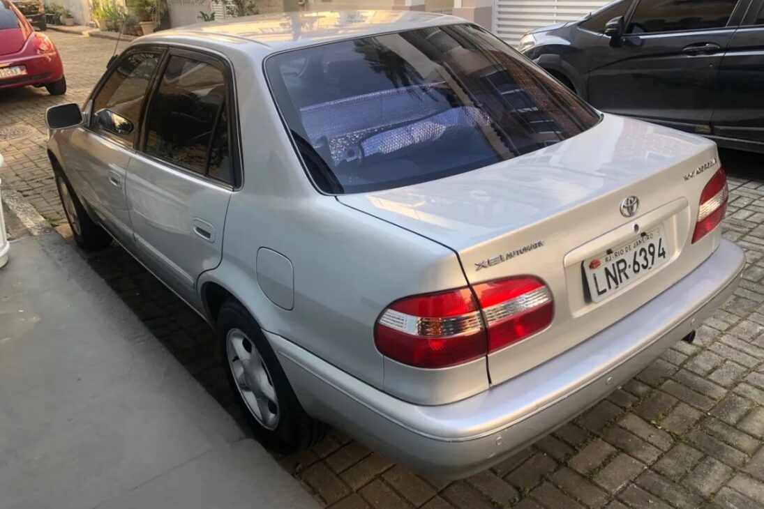 Por até R$ 25 mil, Toyota Corolla usado roda 13 km/l e acelera mais que muito carro 1.0 zero