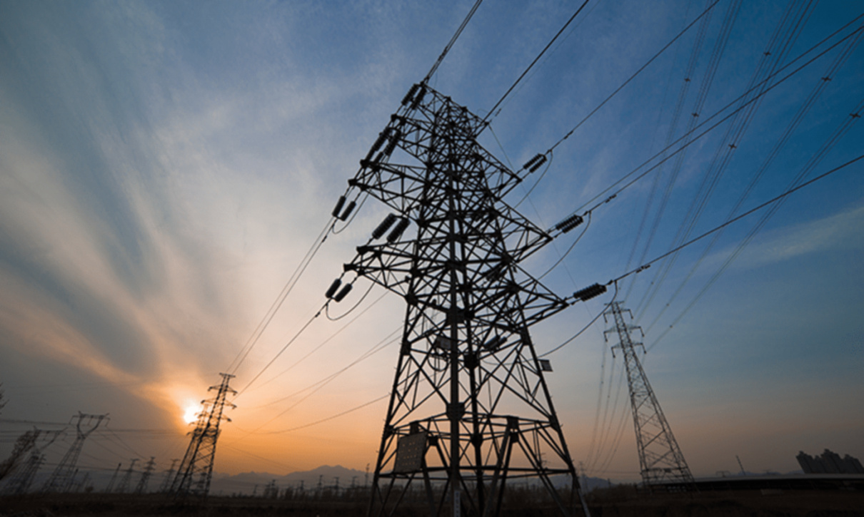 O Ibama aprova o megaprojeto da State Grid. Saiba tudo sobre a linha de transmissão Graça Aranha-Silvânia, que equilibrará a energia nacional.