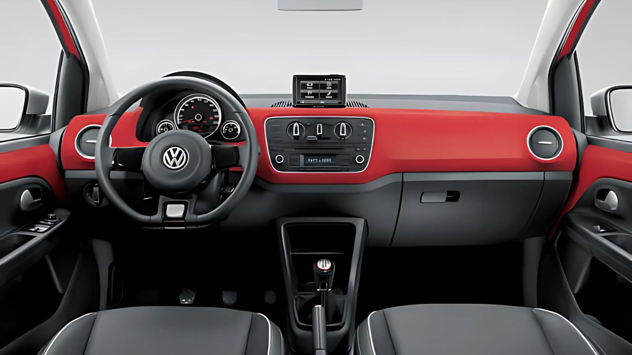 Um pequeno notável: Volkswagen Up! TSI 2016 entrega desempenho ágil, economia e segurança, mas deixou o mercado cedo.