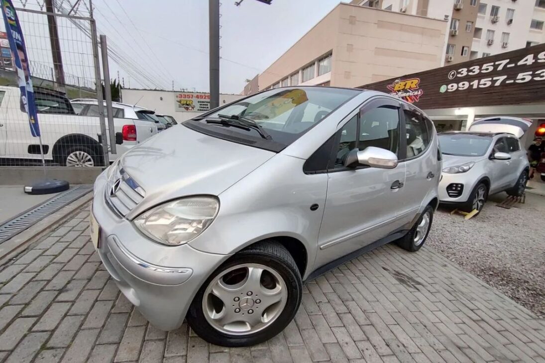 5 carros rejeitados no Brasil por consumo alto, manutenção cara e fama de defeitos