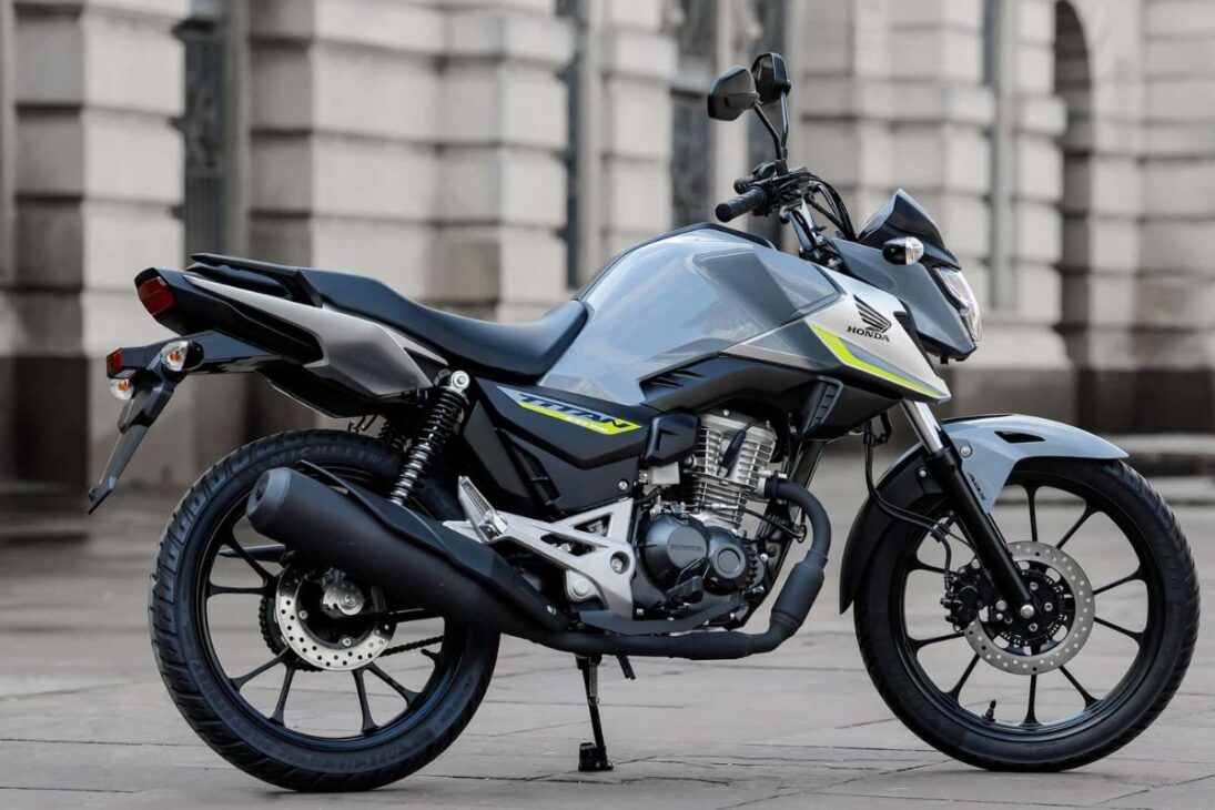 A Honda CG 160 sozinha respondeu por 22% de todas as motos vendidas no Brasil em 2025, superando até a Fiat Strada, e a linha 2026 chega apenas com novas cores e reajustes de preço